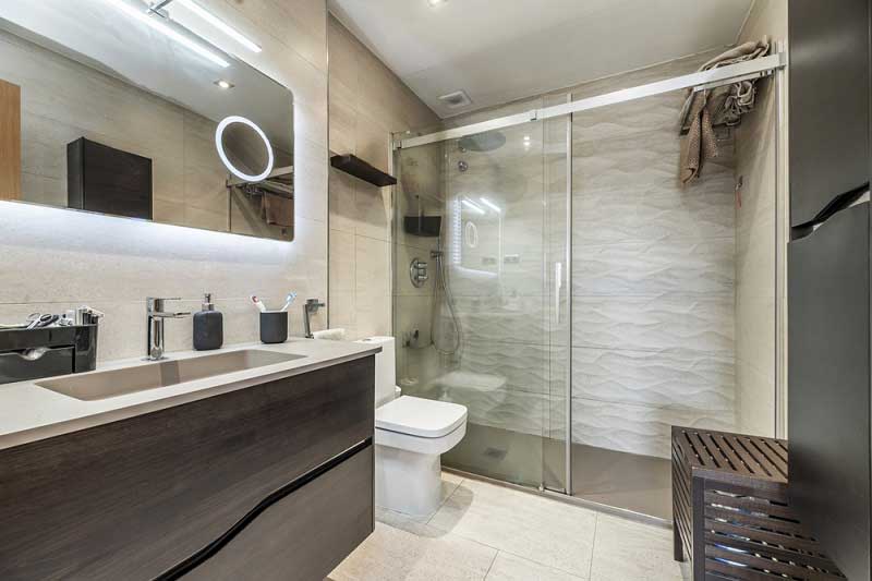 Tolóajtós zuhanykabin készítés